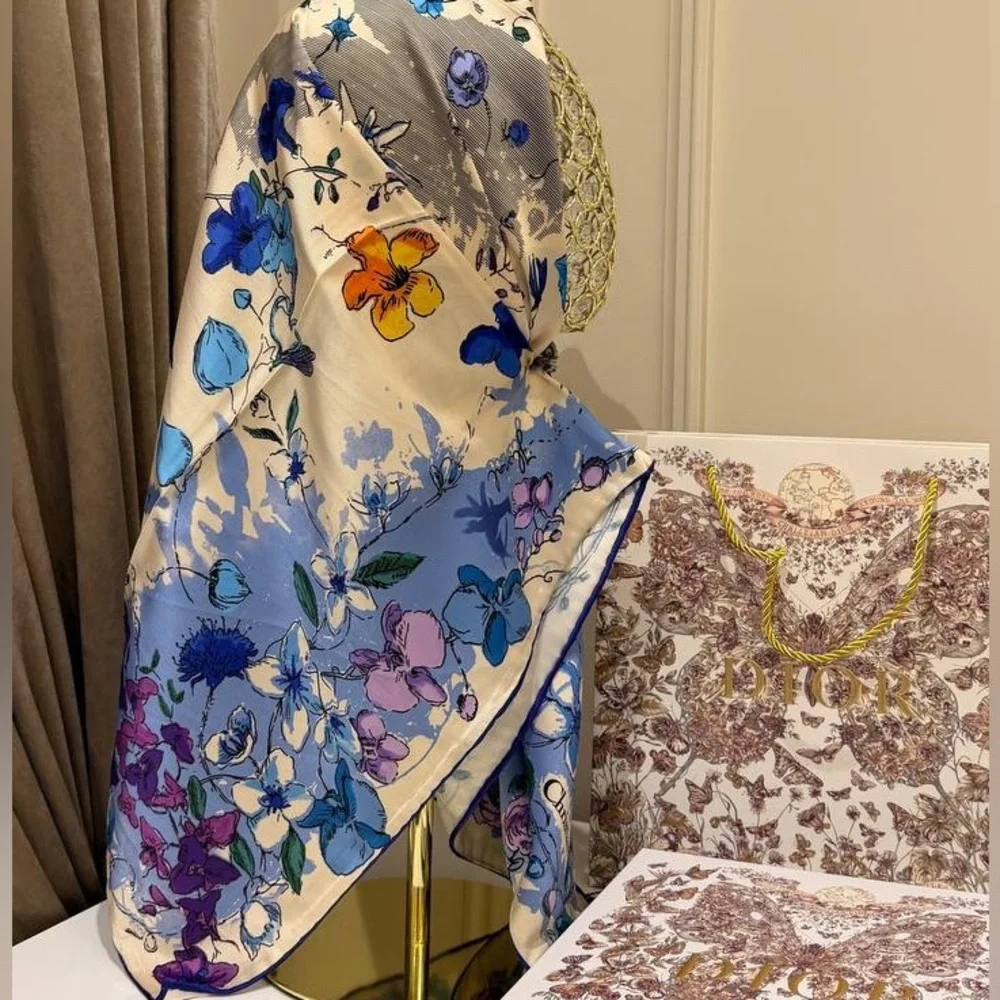 Dior Florilegio 90 Square Scarf 35x35‼️LAST ONE LEFT